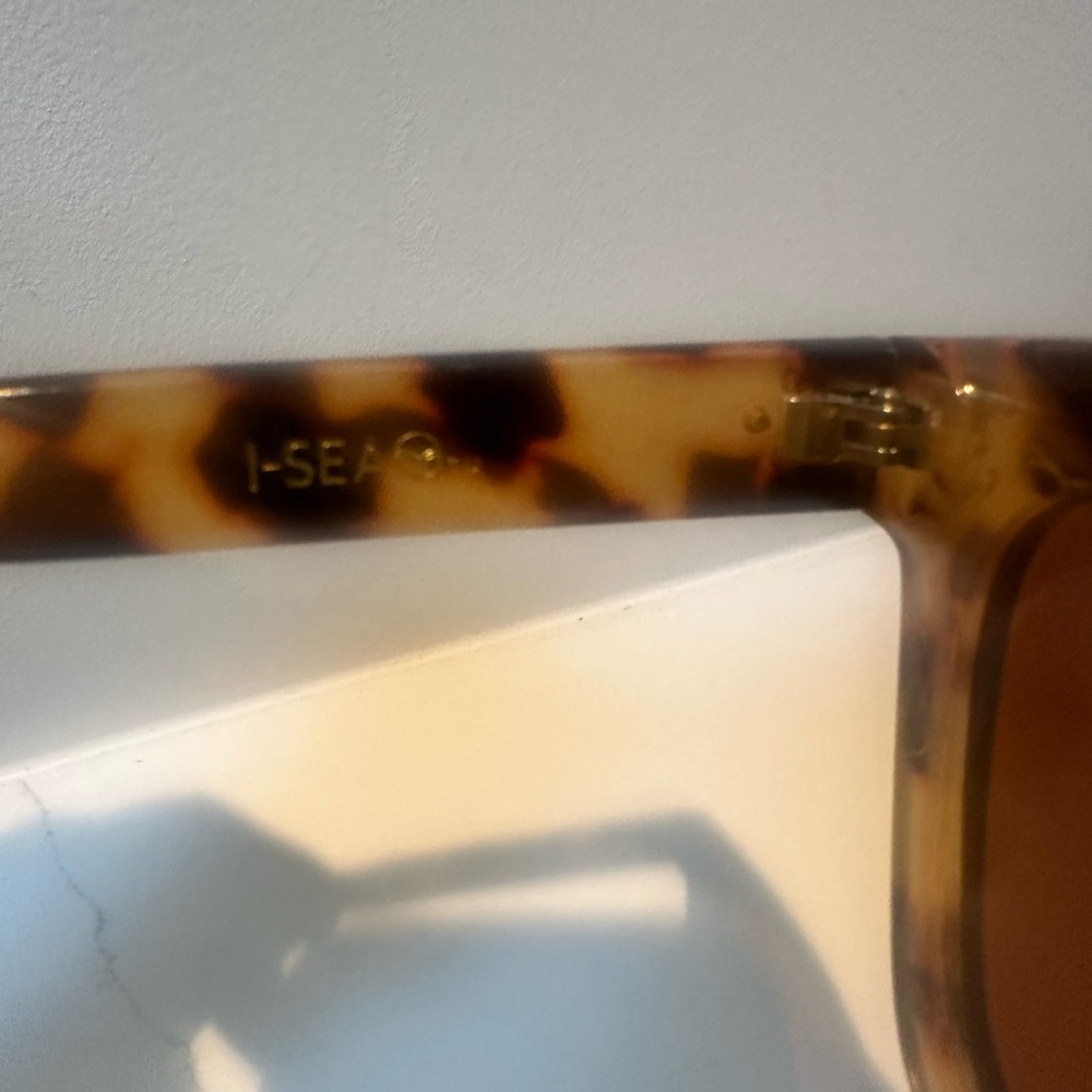 NWOT I-Sea Sutton Tortoise Shell Sunglasses - Picture 3 of 4